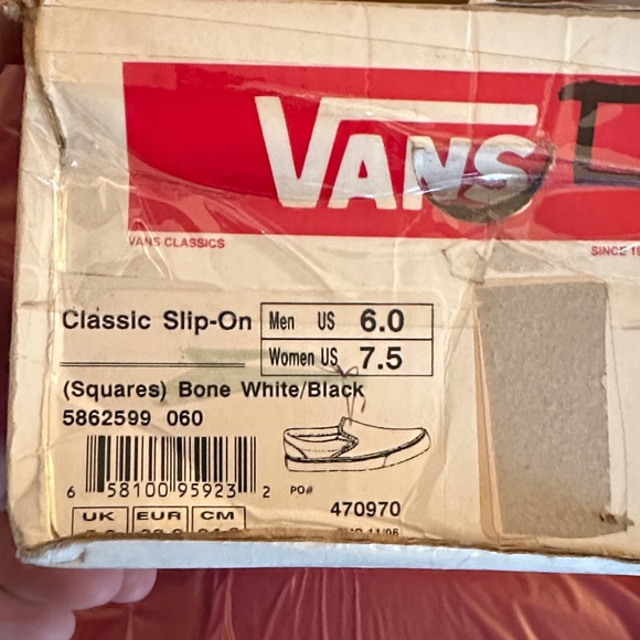 Gorgeous NEW Unisex Vans classic Checkered Slip-Ons, Men 6, Women’s 7.5 NIB - Picture 4 of 8